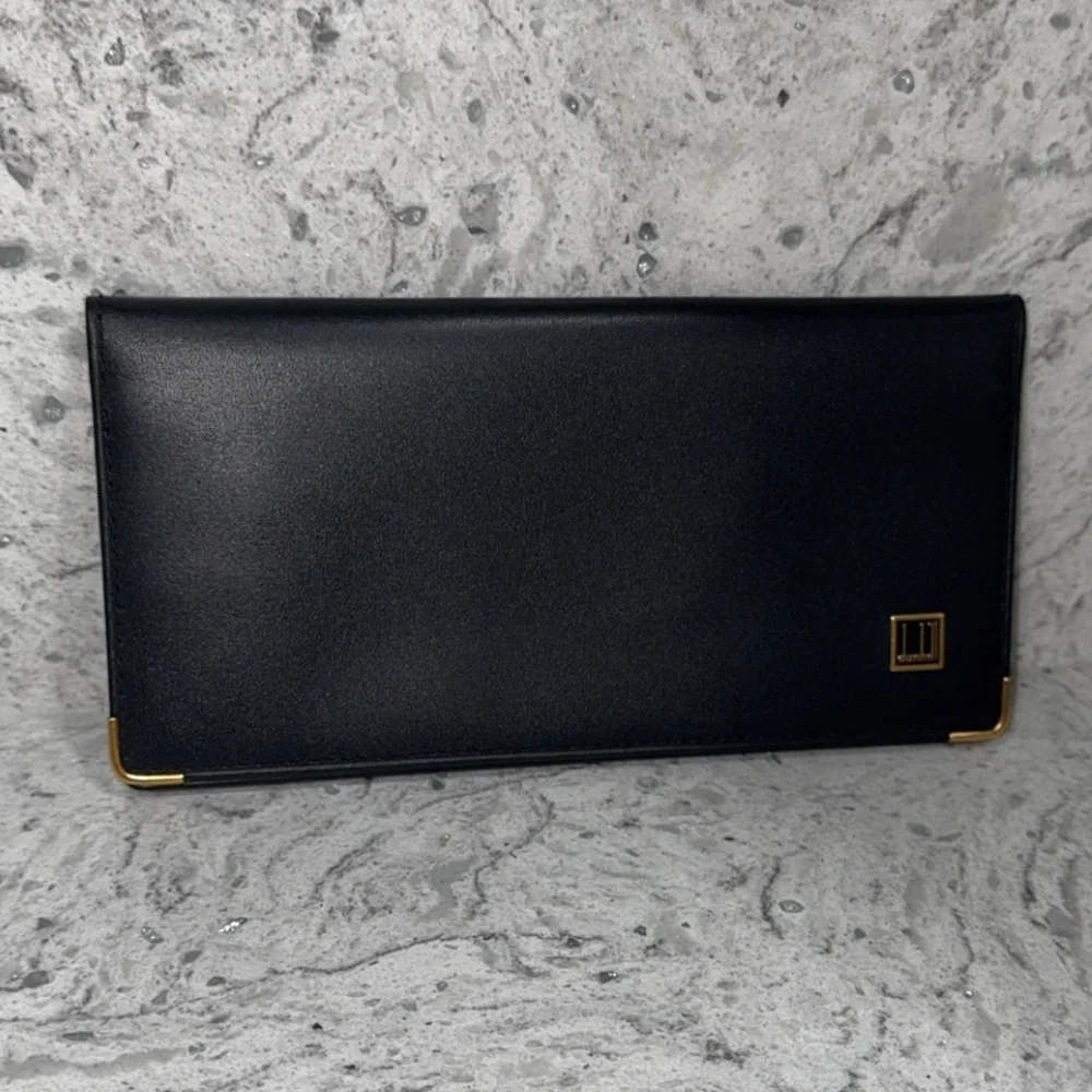 Dunhill Long Billfold Logo Plate Leather Men’s Wallet
AUTHENTIC LIKE NEW - Picture 4 of 13